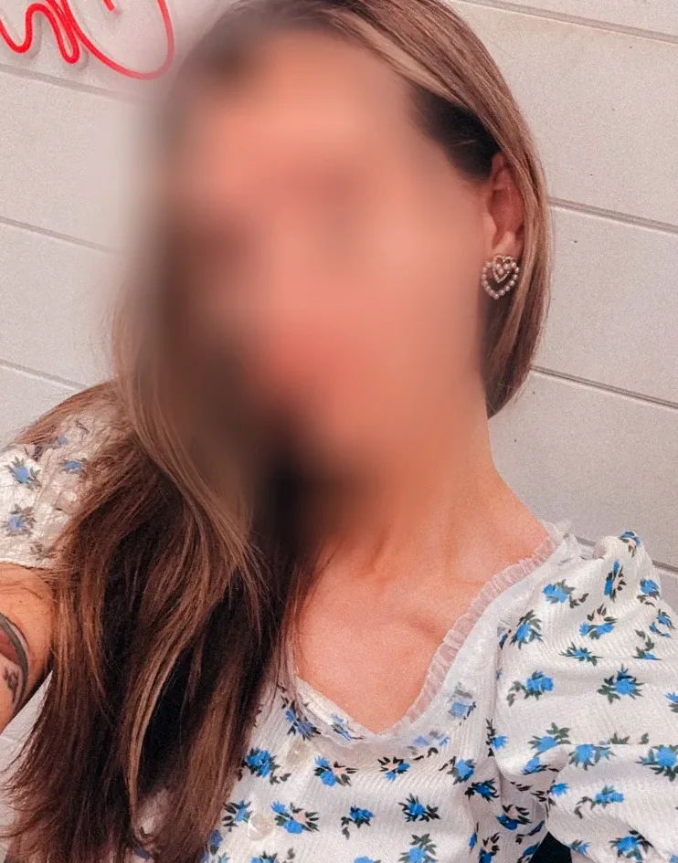 Lieke, 25