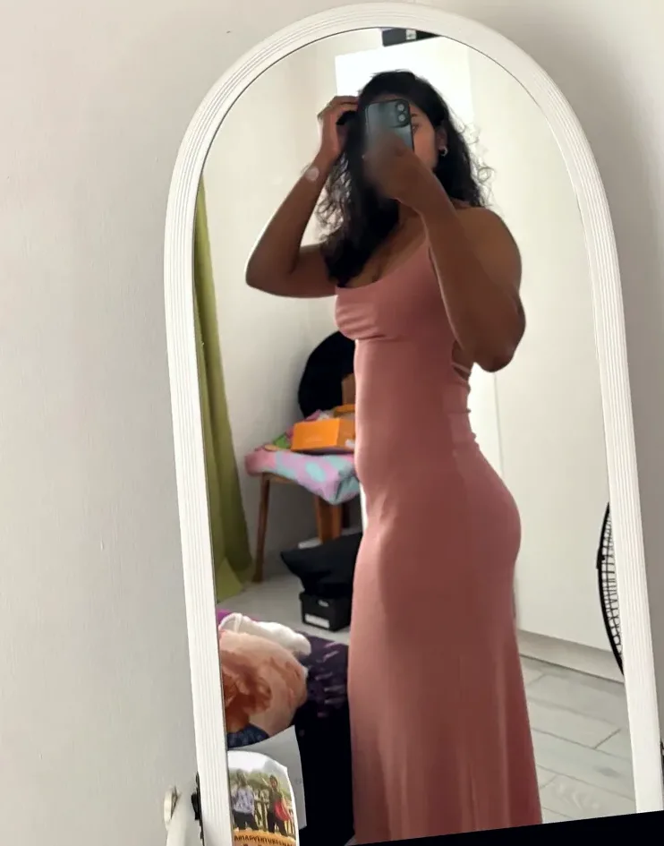 Maud, 28